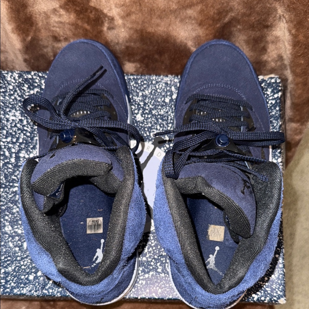 Jordan Navy Blue and White Suede High-Top Sneakers - Picture 5 of 9
